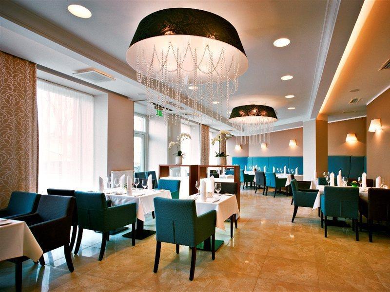 Radisson Hotel Old Town รีกา ภายนอก รูปภาพ