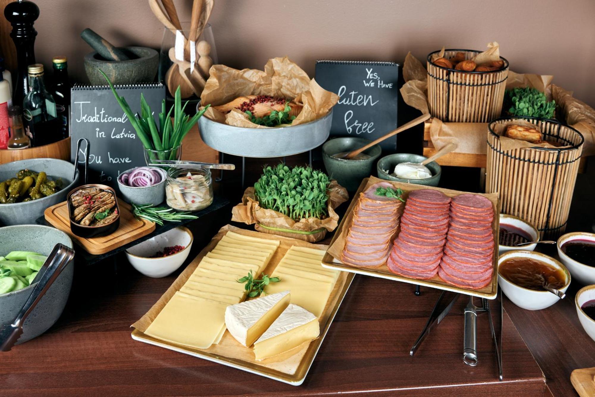 Radisson Hotel Old Town รีกา ภายนอก รูปภาพ